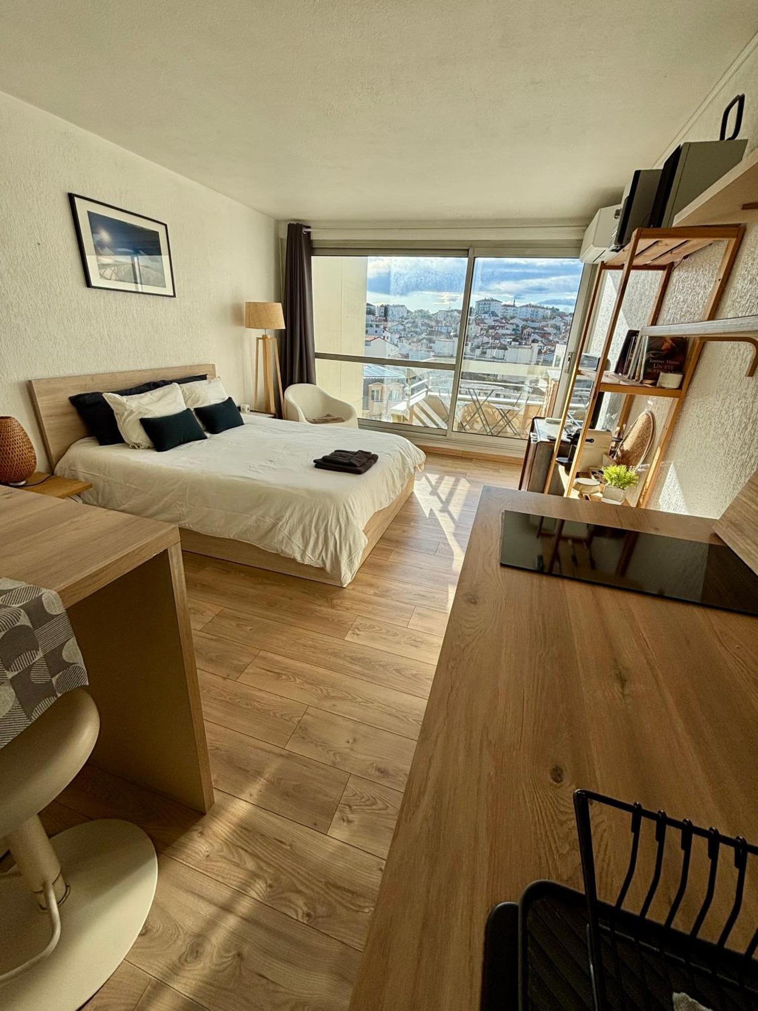 Apartment Et Piscine Sur La Grande Biarritz