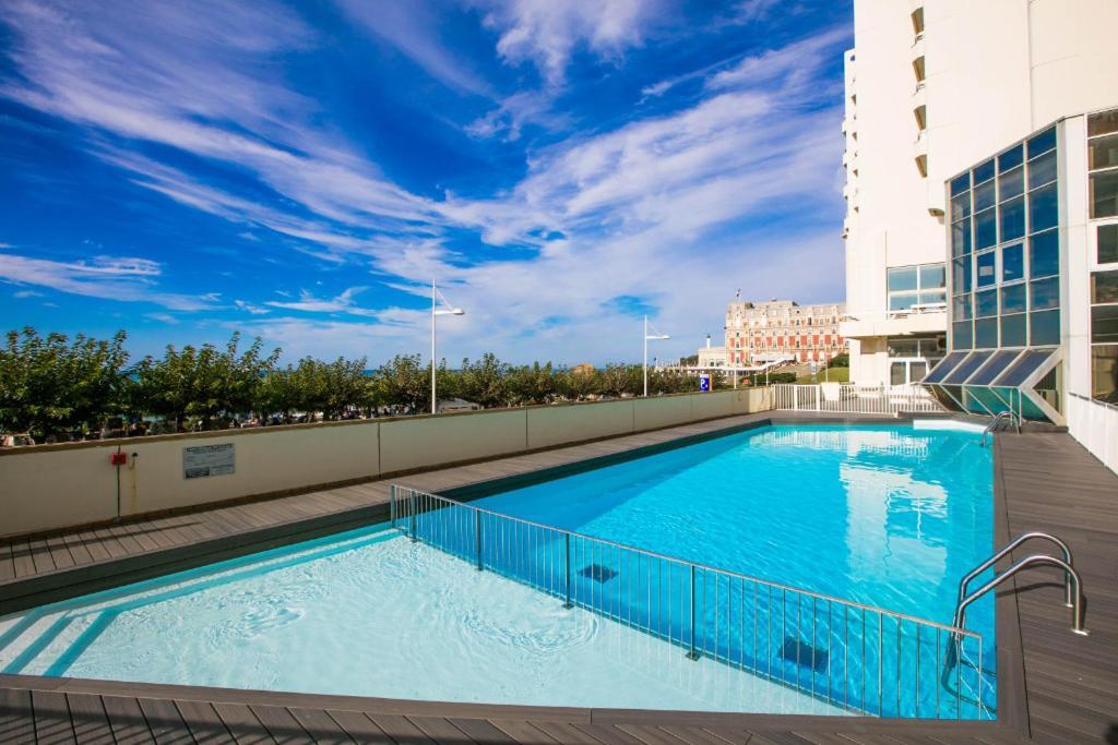 Et Piscine Sur La Grande Appartement Biarritz